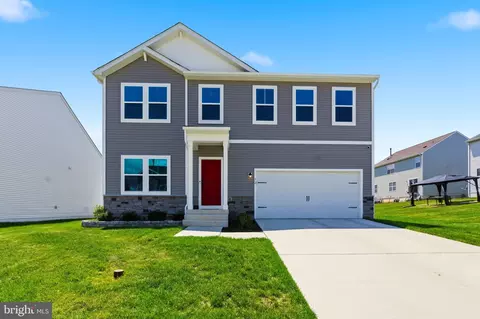 32 Salute Cir, Martinsburg, WV 25405