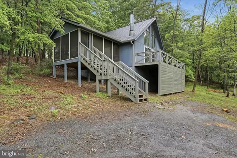 578 Walden Rd, Hedgesville, WV 25427