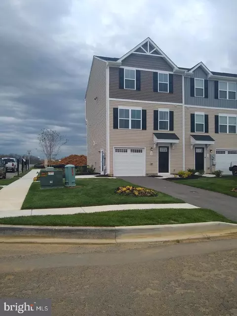 62 Rhea Dr, Martinsburg, WV 25403