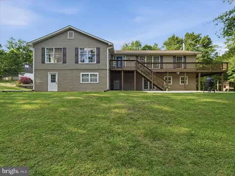286 Tub Run Hollow Rd, Hedgesville, WV 25427