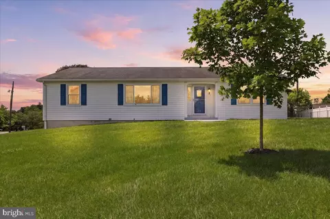 15 Sylvia Ct, Martinsburg, WV 25404
