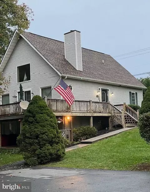 8825 Tuscarora Pike, Martinsburg, WV 25403