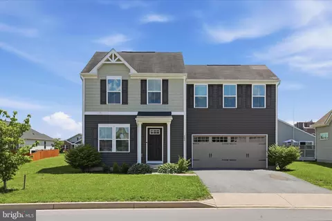 288 Aldershot Dr, Martinsburg, WV 25403