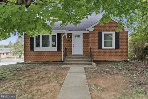 119 N Delaware Ave, Martinsburg, WV 25401