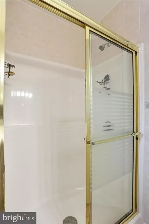 Bath - 96 Phoenix Ln, Falling Waters, WV 25419 photo 2 of 2