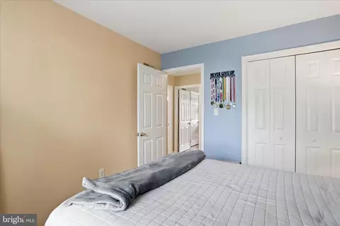 Bedroom - 96 Phoenix Ln, Falling Waters, WV 25419 photo 2 of 7