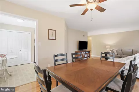 Dining - 96 Phoenix Ln, Falling Waters, WV 25419 photo 2 of 3