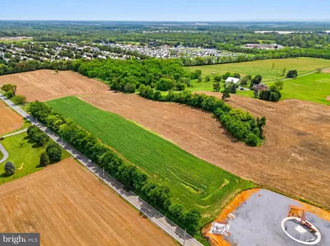 Ridge Road, Hedgesville, WV 25427