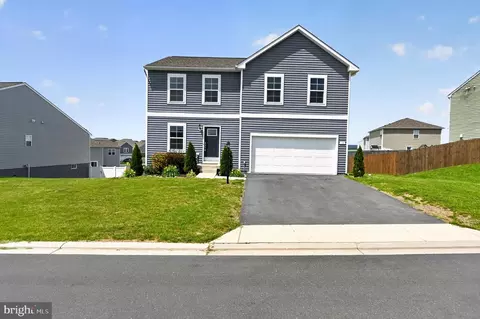 38 Wigeon Ct, Bunker Hill, WV 25413