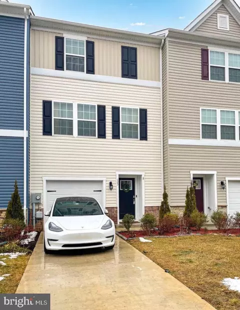 123 Vespucci Ln, Martinsburg, WV 25404