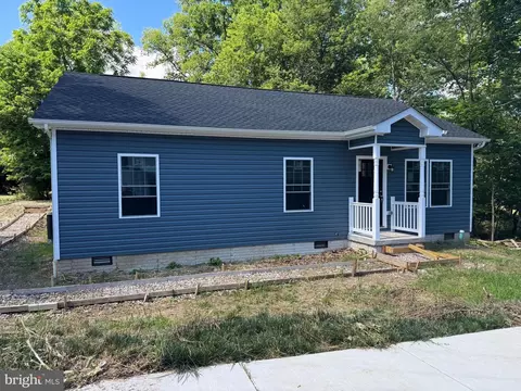 701 Boston St, Martinsburg, WV 25401