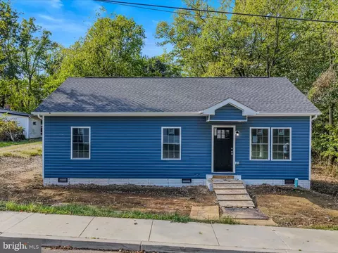 701 Boston St, Martinsburg, WV 25401