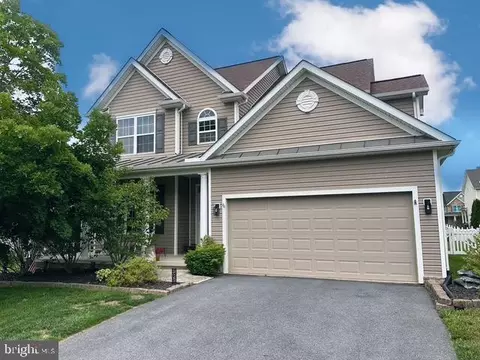 148 Sequoia Dr, Inwood, WV 25428
