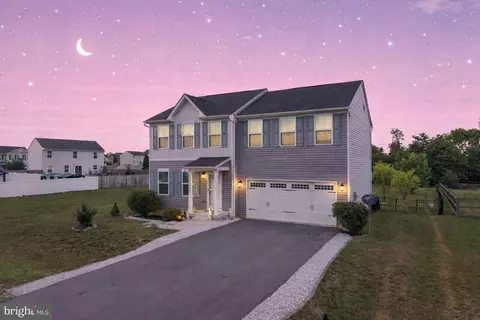 321 Tickseed Ct, Bunker Hill, WV 25413
