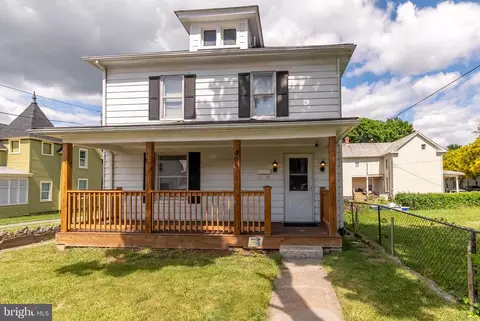 405 Porter Ave, Martinsburg, WV 25401