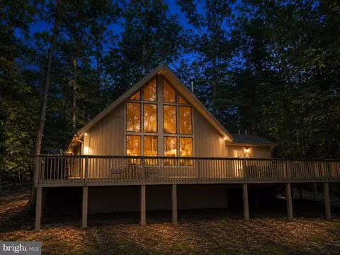 103 Onondaga Trl, Hedgesville, WV 25427