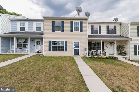 34 Ostrich, Inwood, WV 25428