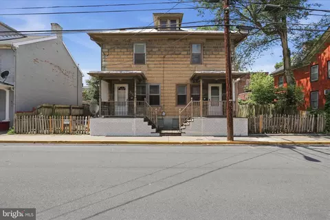 226 N Spring St, Martinsburg, WV 25401