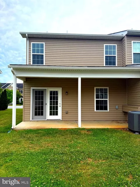 Exterior - 25 Cavendish Way, Falling Waters, WV 25419 photo 5 of 5