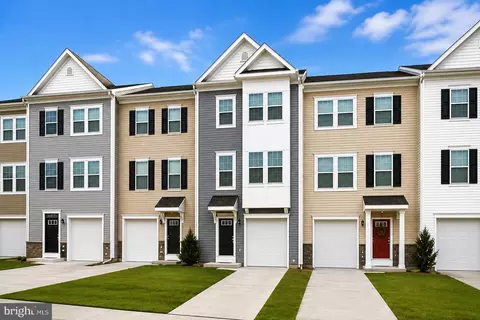 22 Kirby Ct, Bunker Hill, WV 25413