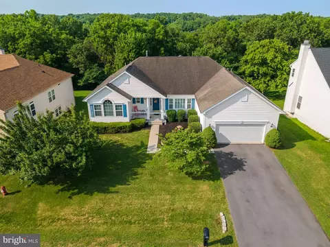 331 Hogan Dr, Martinsburg, WV 25405