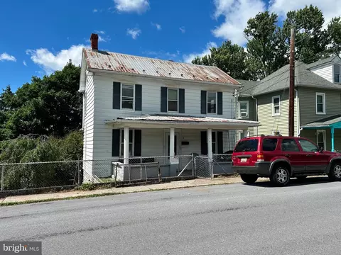 113 Fairfax St, Martinsburg, WV 25401