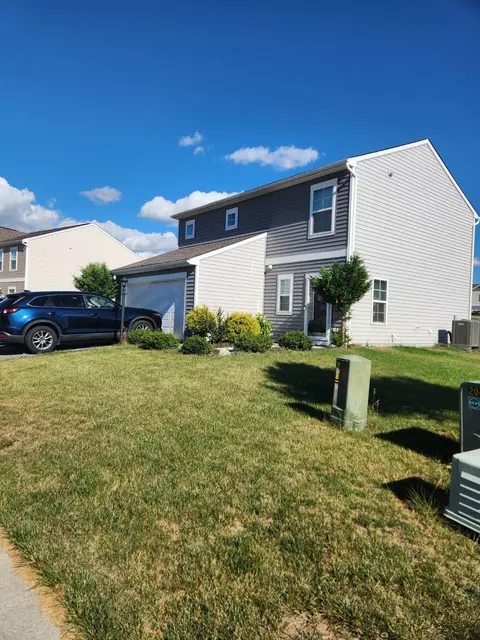 34 Faye Dr, Bunker Hill, WV 25413