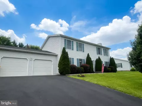 64 Ralphs Ct, Martinsburg, WV 25404