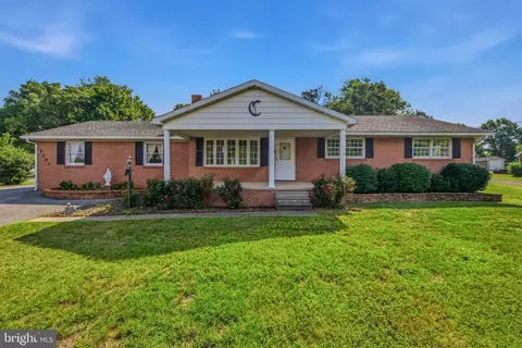 3203 Charles Town Rd, Kearneysville, WV 25430