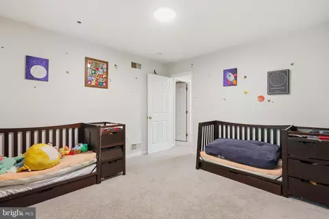 Bedroom - 48 Lansing Ct, Falling Waters, WV 25419 photo 4 of 6