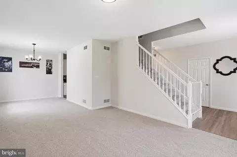 Entry Way - 48 Lansing Ct, Falling Waters, WV 25419 photo 6 of 7