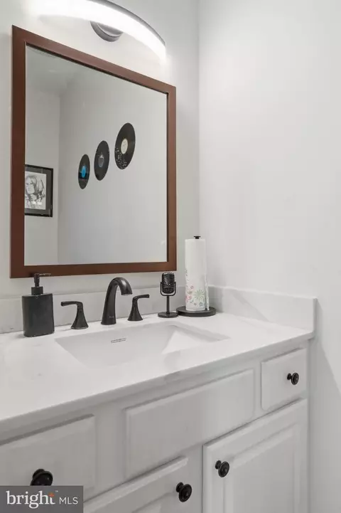 Bath - 48 Lansing Ct, Falling Waters, WV 25419 photo 1 of 3