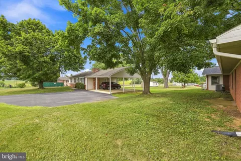 Exterior - 23 Drake Ave, Falling Waters, WV 25419 photo 7 of 8