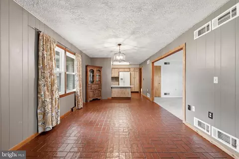 Dining - 23 Drake Ave, Falling Waters, WV 25419 photo 1 of 1