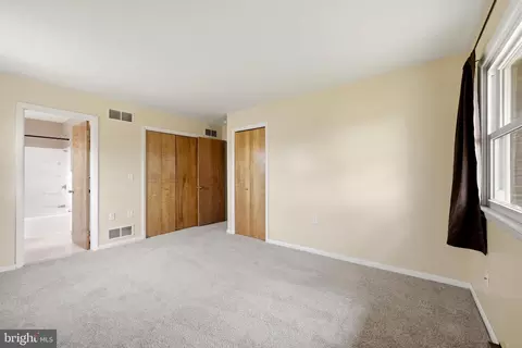 Bedroom - 23 Drake Ave, Falling Waters, WV 25419 photo 5 of 5