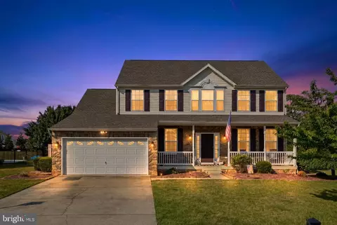 358 Brandenburg Dr, Falling Waters, WV 25419