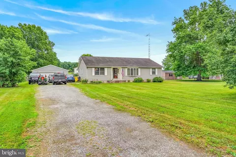 44 Orbit Ct, Martinsburg, WV 25401