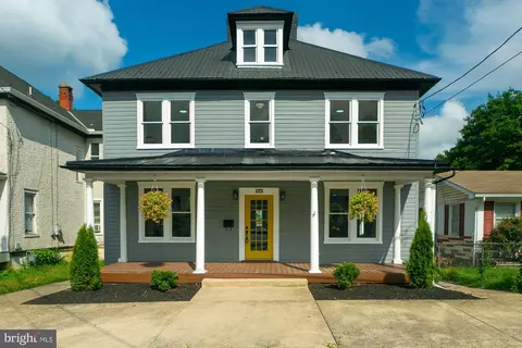 914 Virginia Ave, Martinsburg, WV 25401