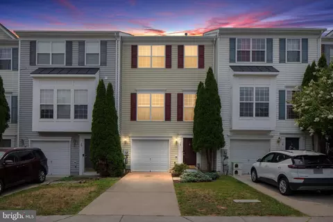 18 Barton Ct, Inwood, WV 25428