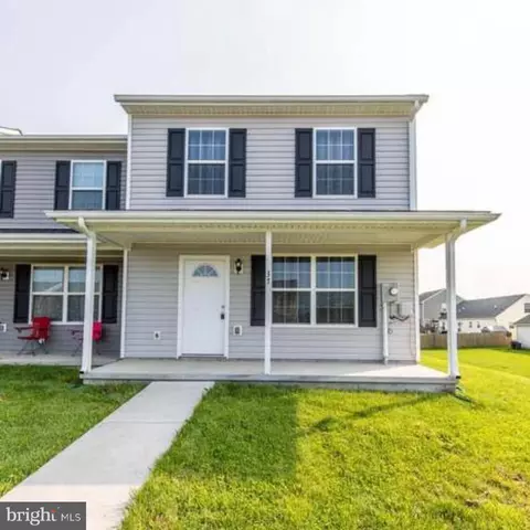 37 Original Ln, Inwood, WV 25428