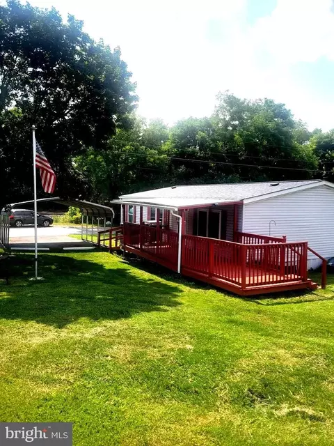 52 Gantt, Martinsburg, WV 25403