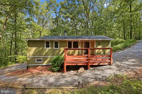 686 Nancy Jack Rd, Gerrardstown, WV 25420
