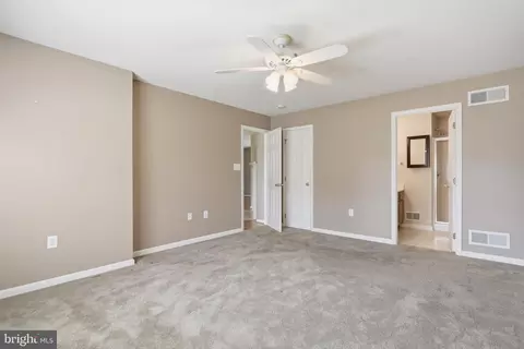Bedroom - 142 Hastings Dr, Falling Waters, WV 25419 photo 1 of 2