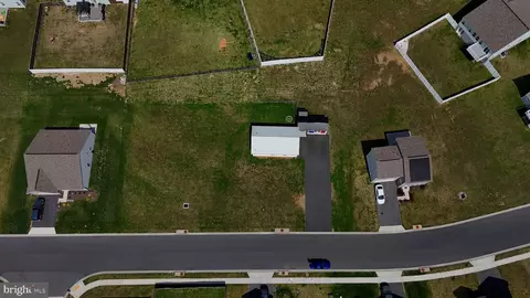 111 Kiskadee Dr, Bunker Hill, WV 25413