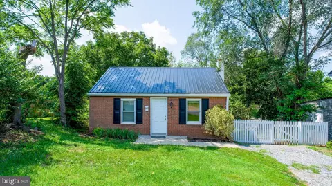 117 Walnut St, Martinsburg, WV 25401