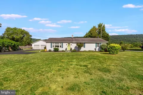 1355 Reunion Cor, Gerrardstown, WV 25420