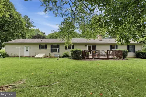 Exterior - 125 Trammel, Falling Waters, WV 25419 photo 8 of 9