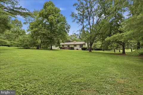 Exterior - 125 Trammel, Falling Waters, WV 25419 photo 6 of 9