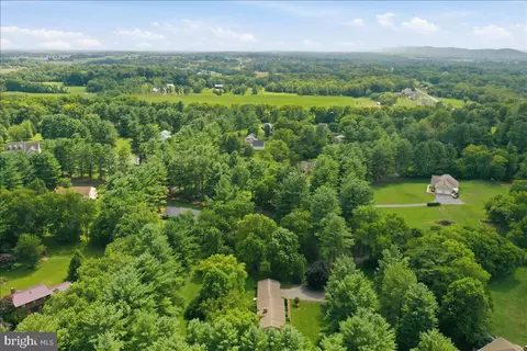 View/Area - 125 Trammel, Falling Waters, WV 25419 photo 6 of 8