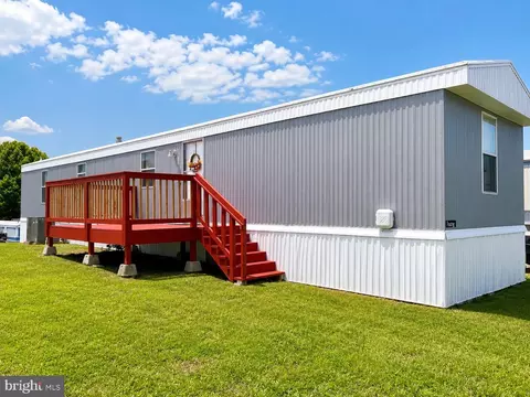 165 Deer Rd, Martinsburg, WV 25404